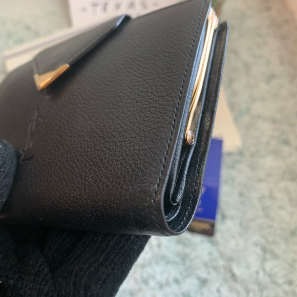 YSL Kisslock Wallet - Picture 12 of 12